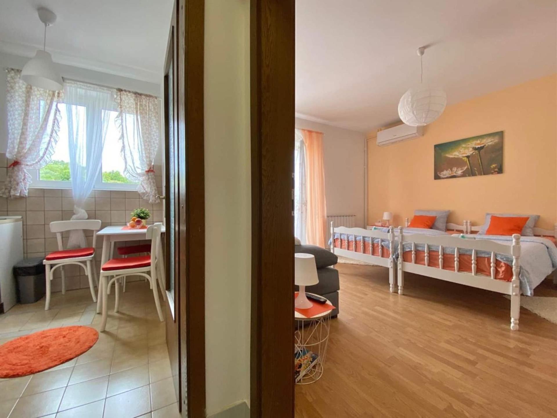 Apartments Xenia Krk คิร์ก ภายนอก รูปภาพ