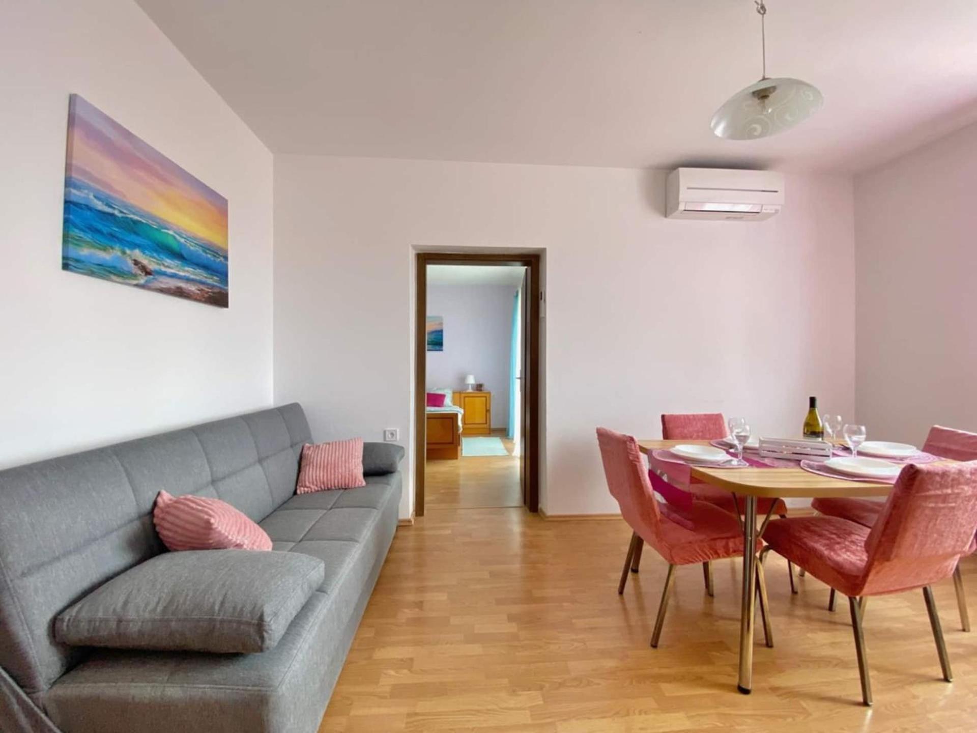 Apartments Xenia Krk คิร์ก ภายนอก รูปภาพ